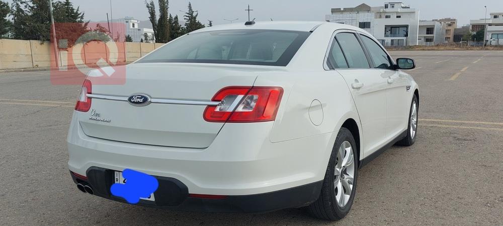 فورد تورس